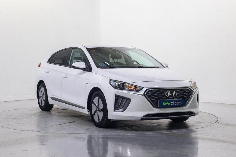 Usado Hyundai Ioniq 141 CV (103 kW) 2021 Blanco Utilitario