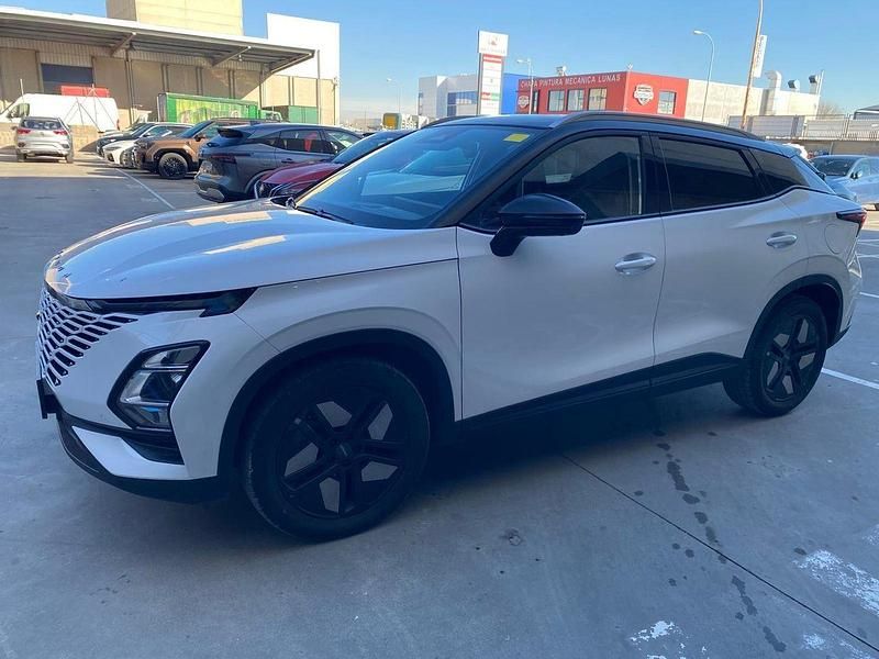 Blanco Usado 2025 Omoda 5 SUV | 23.490 € (Precio justo) - Imagen 1/4