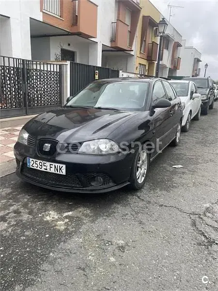 Usado Seat Ibiza 100 CV (73 kW) 2007 Negro Utilitario