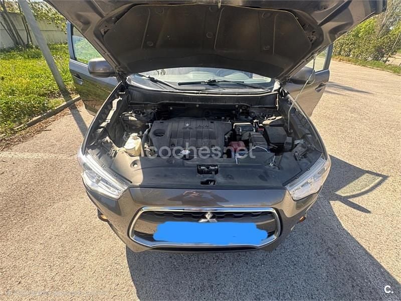 Usado Mitsubishi ASX Motion 116 CV (85 kW) 2014 Marrón SUV