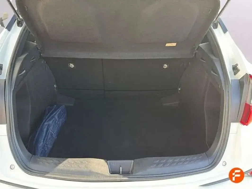 Usado Toyota C-HR Active 122 CV (89 kW) 2019 Blanco SUV