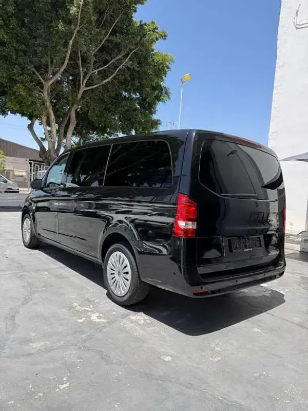 Usado Mercedes Vito Marco Polo 136 CV (100 kW) 2023 Negro Van