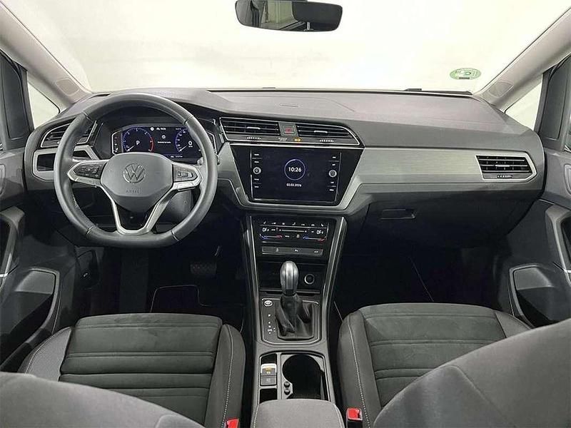Usado VW Touran 150 CV (110 kW) 2025 Gris Monovolumen