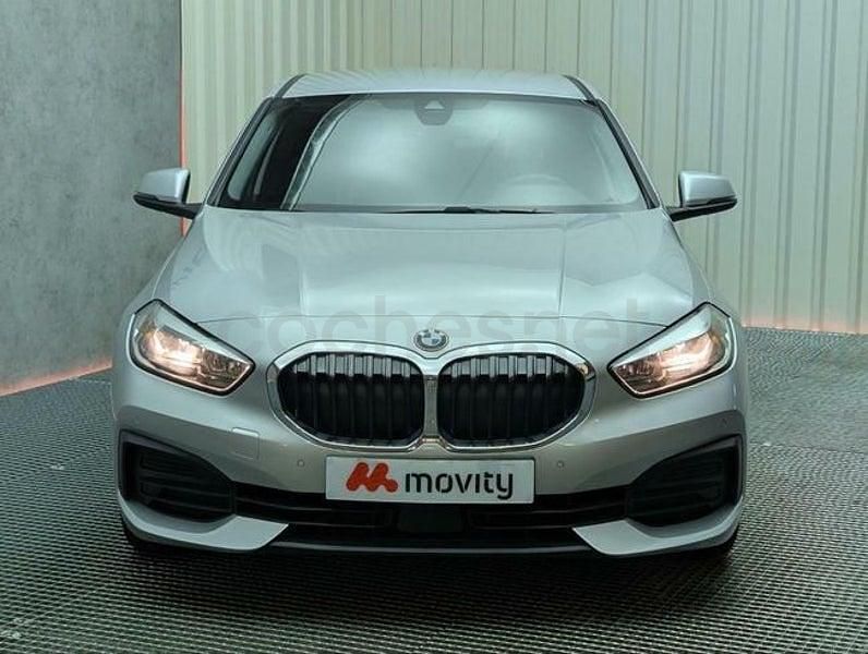 Usado BMW 118 Comfort Edition 150 CV (110 kW) 2019 Gris / plata Utilitario