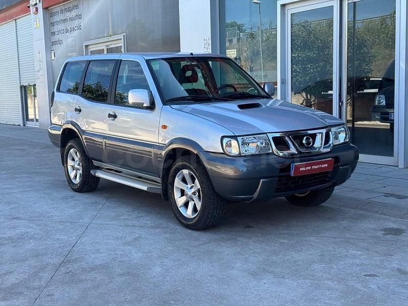 Usado Nissan Terrano 154 CV (113 kW) 2005 Gris / plata SUV