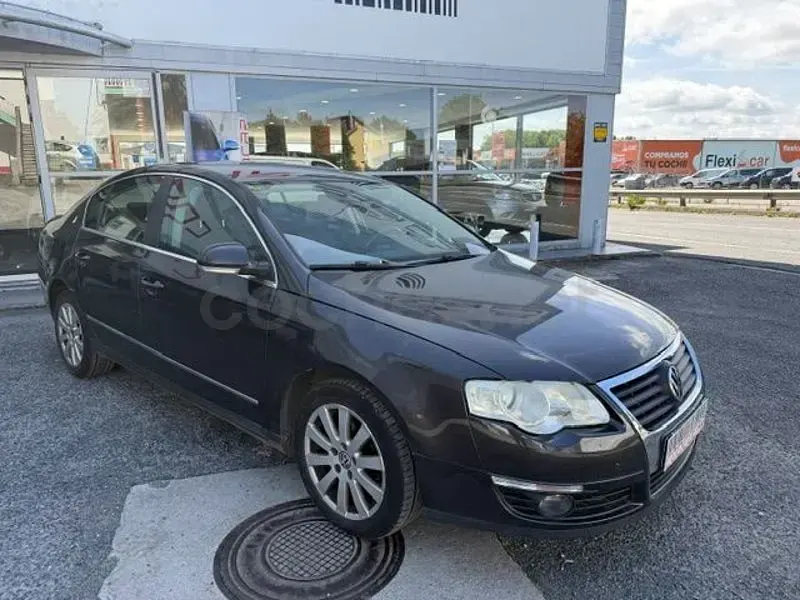 Usado VW Passat Advance 140 CV (102 kW) 2008 Negro Berlina
