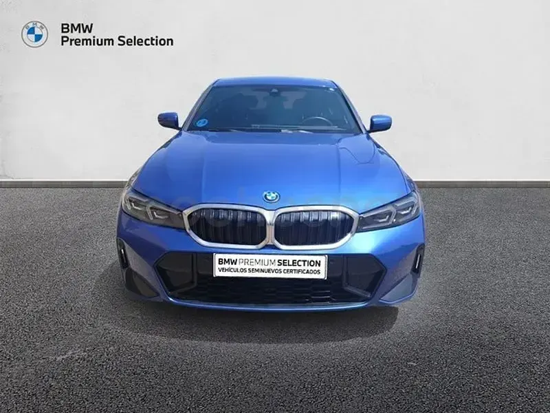 Usado BMW 330e Comfort Edition 292 CV (214 kW) 2025 Azul Berlina