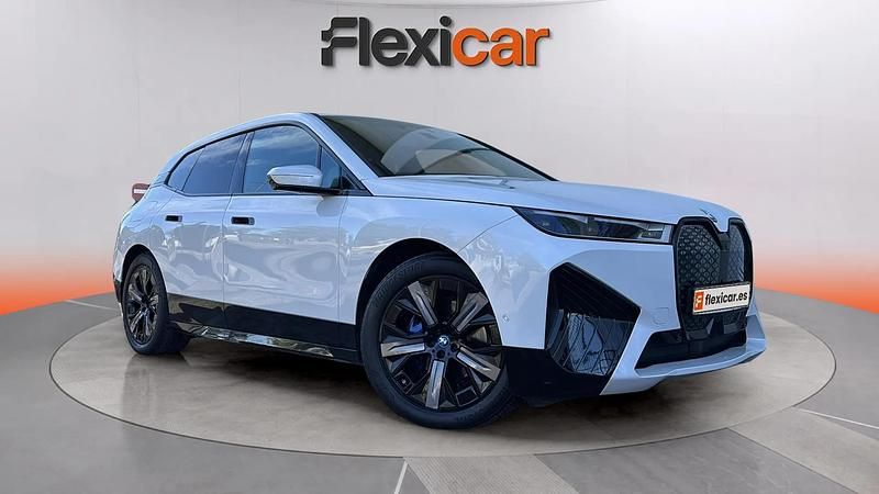 Usado BMW iX 386 kW (525 CV) 2023 Blanco SUV