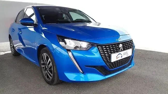 Usado Peugeot 208 Allure 100 CV (73 kW) 2023 Azul Utilitario
