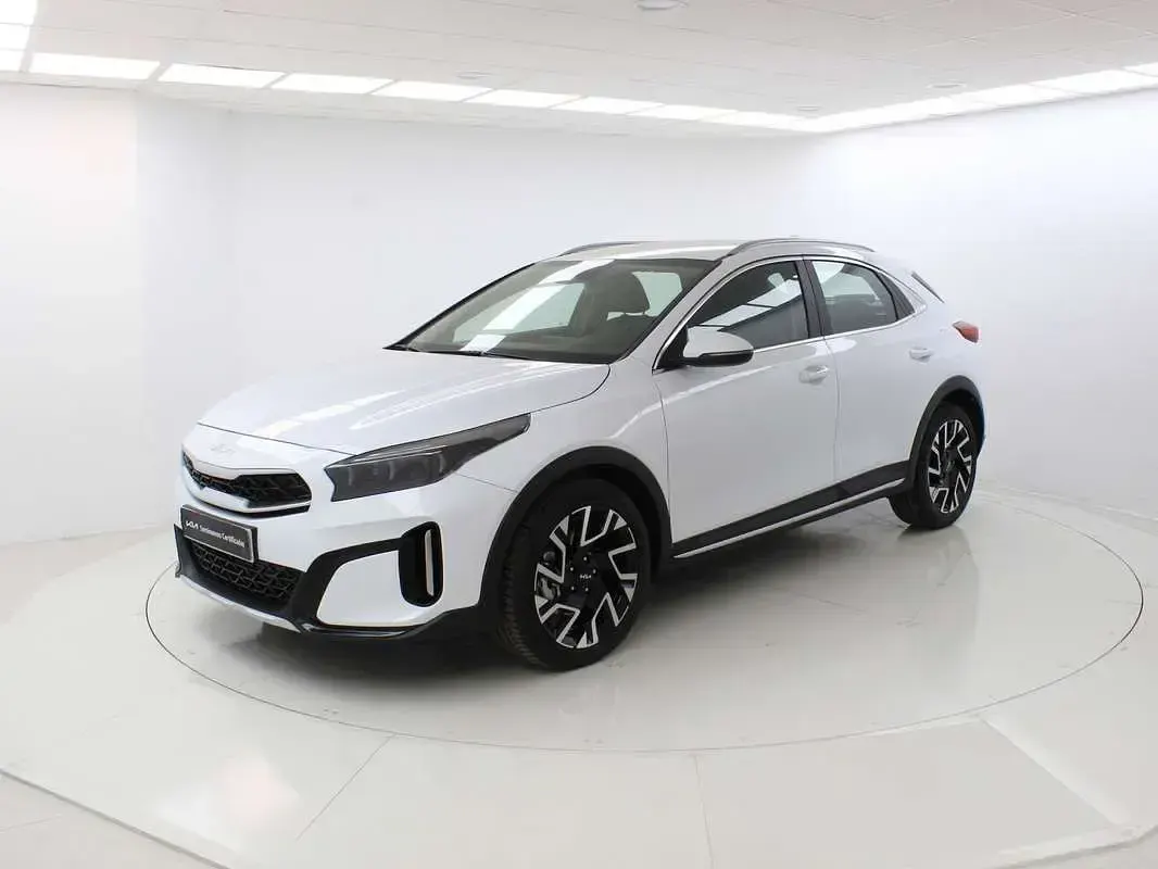 Nuevo Kia XCeed 140 CV (102 kW) 2026 Blanco SUV