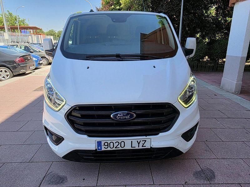 Usado Ford Transit Custom Trend 130 CV (95 kW) 2022 Blanco Berlina