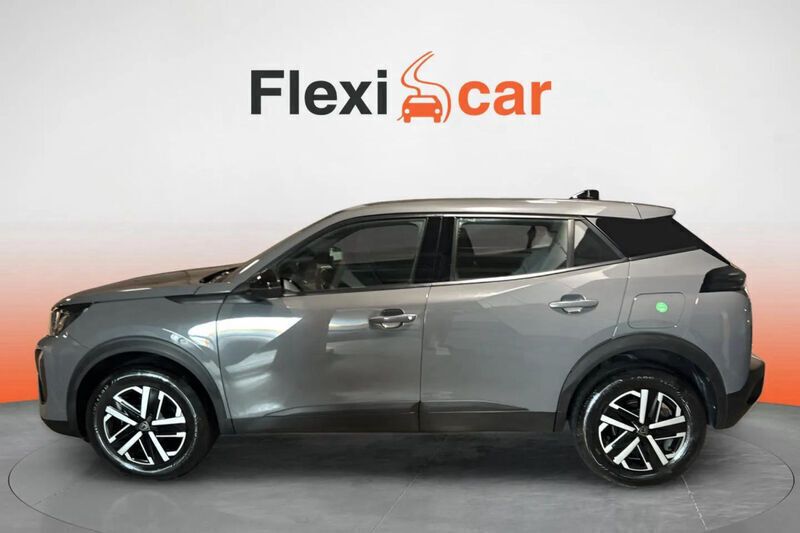Usado Peugeot 2008 Active 100 CV (73 kW) 2023 Gris SUV