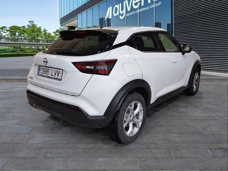 Usado Nissan Juke Acenta 114 CV (83 kW) 2021 Blanco SUV