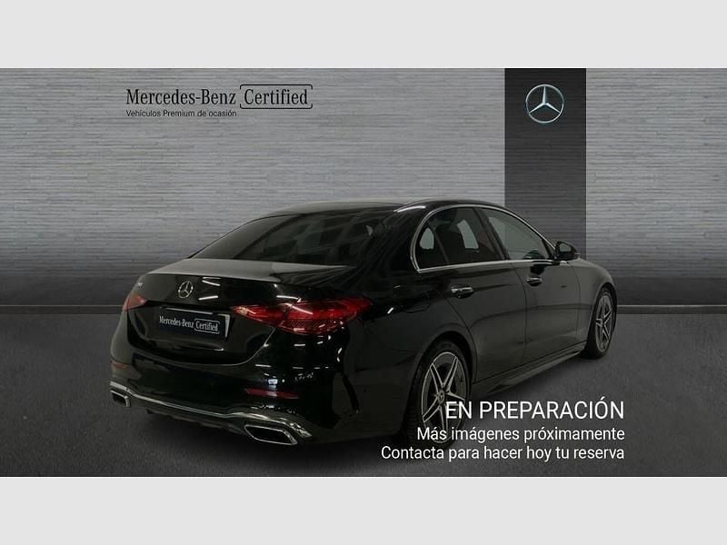 Usado Mercedes C200 204 CV (150 kW) 2021 Negro obsidiana (metalizado) Berlina