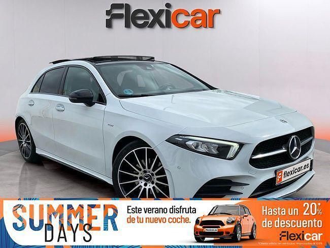 Blanco Usado 2021 Mercedes A180 Berlina | 26.990 € (Un poco caro) - Imagen 1/4