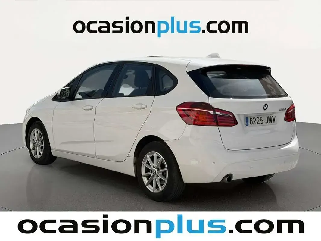 Usado BMW 218 Active Tourer 150 CV (110 kW) 2016 Blanco Monovolumen
