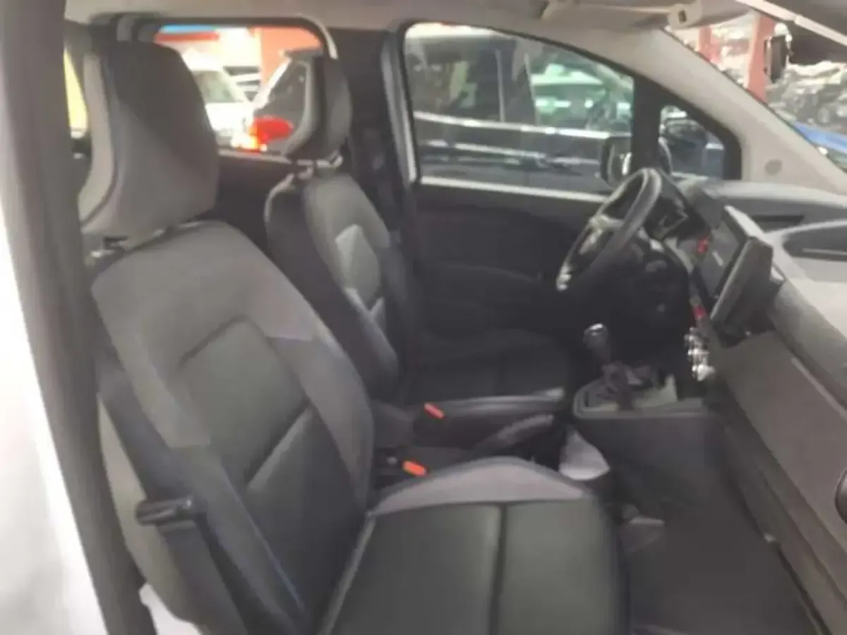 Usado Nissan Townstar Acenta 131 CV (96 kW) 2023 Blanco Familiar