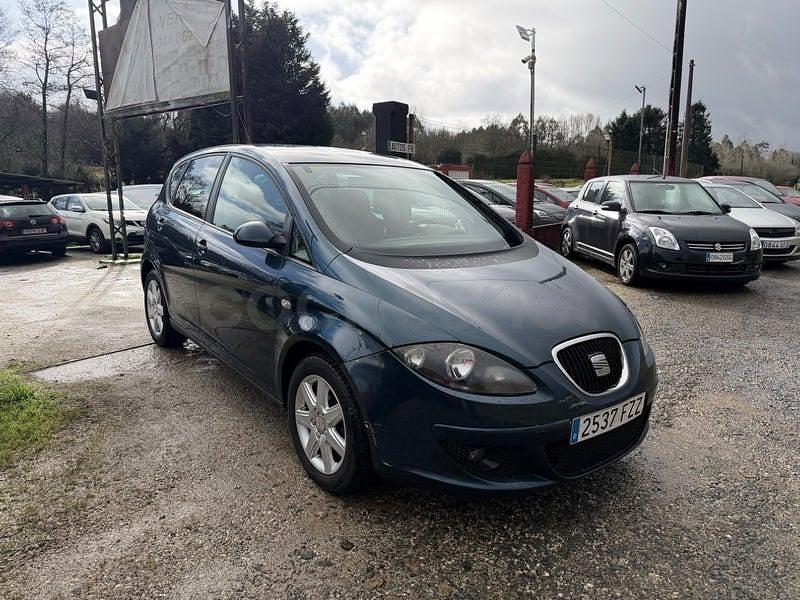 Verde Usado 2008 Seat Altea Style Monovolumen | 3700 € (Buen precio) - Imagen 1/4