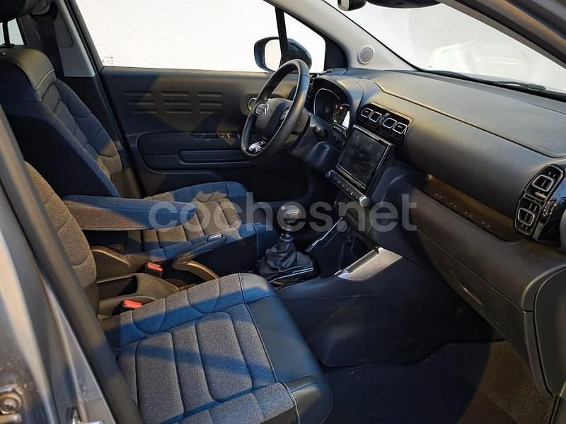 Usado Citroën C3 Aircross Shine 110 CV (80 kW) 2022 Gris / plata SUV