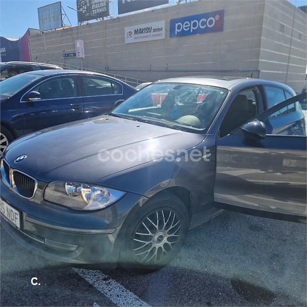 Usado BMW 118 129 CV (94 kW) 2008 Gris / plata Utilitario