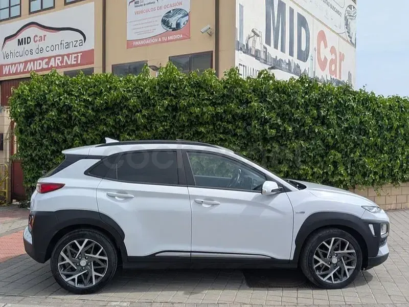 Usado Hyundai Kona Style 141 CV (103 kW) 2020 Blanco SUV
