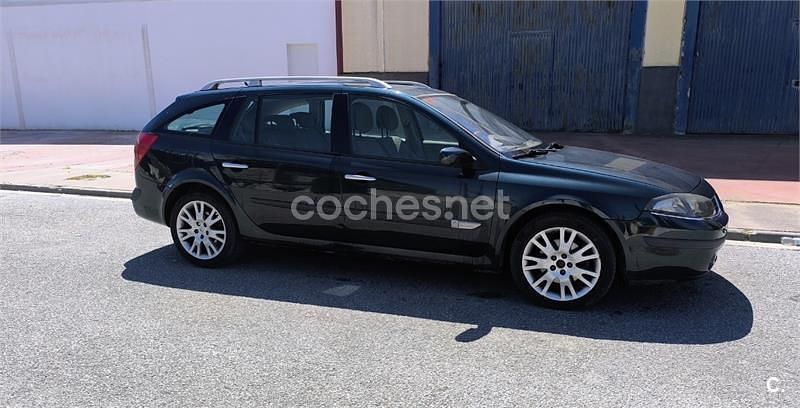 Begagnad Renault Laguna II Privilege 150 HK (110 kW) 2005 Beige Kombi