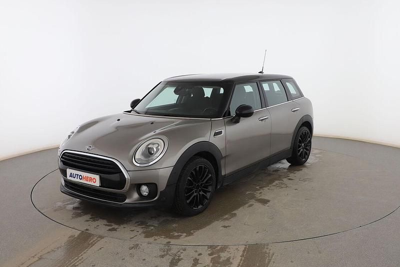 Käytetty Mini Cooper D 150 HP (110 kW) 2019 Harmaa Viistoperä