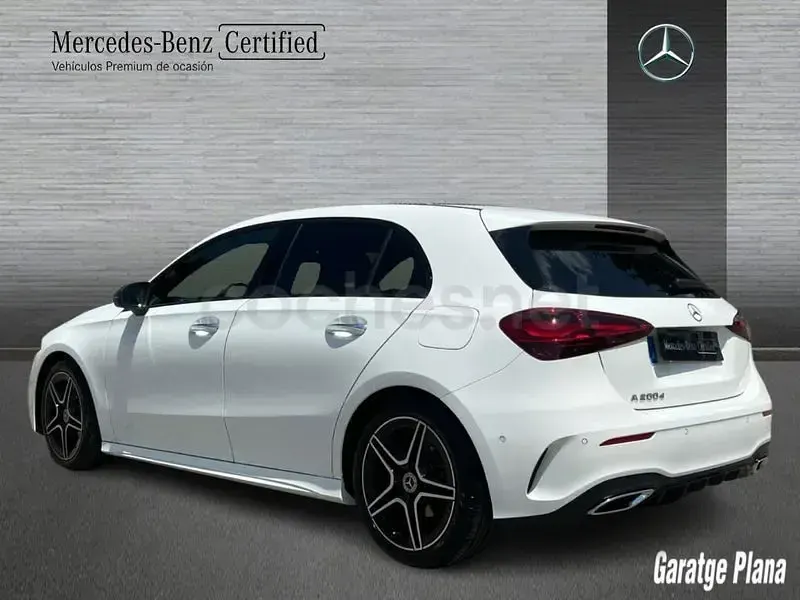 Usado Mercedes A200 150 CV (110 kW) 2025 Blanco Berlina