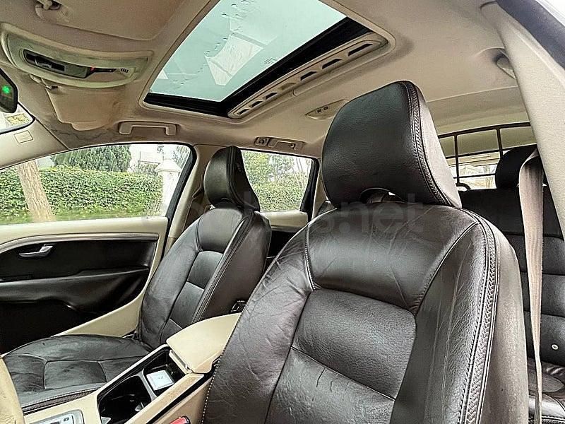 Usado Volvo XC70 Summum 285 CV (209 kW) 2009 Marrón Familiar