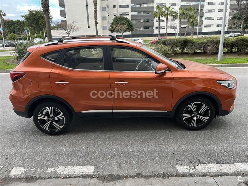 Usado MG ZS Comfort 106 CV (77 kW) 2022 Naranja SUV