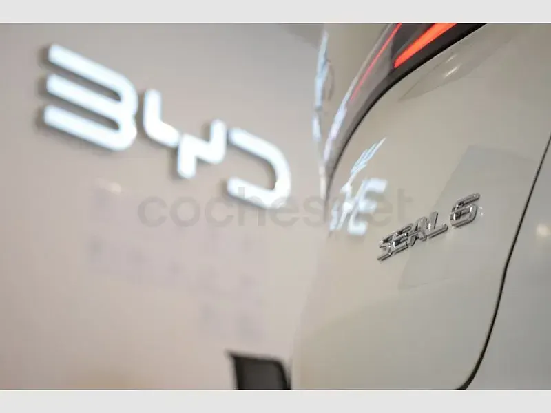 Nuevo BYD Seal Boost 184 CV (135 kW) 2026 Blanco Berlina