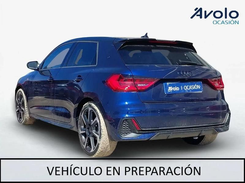 Usado Audi A1 Sportback Black Edition 116 CV (85 kW) 2025 Utilitario