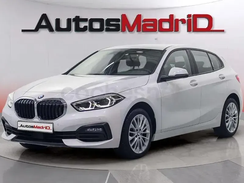 Usado BMW 118 Comfort Edition 136 CV (100 kW) 2022 Blanco Utilitario