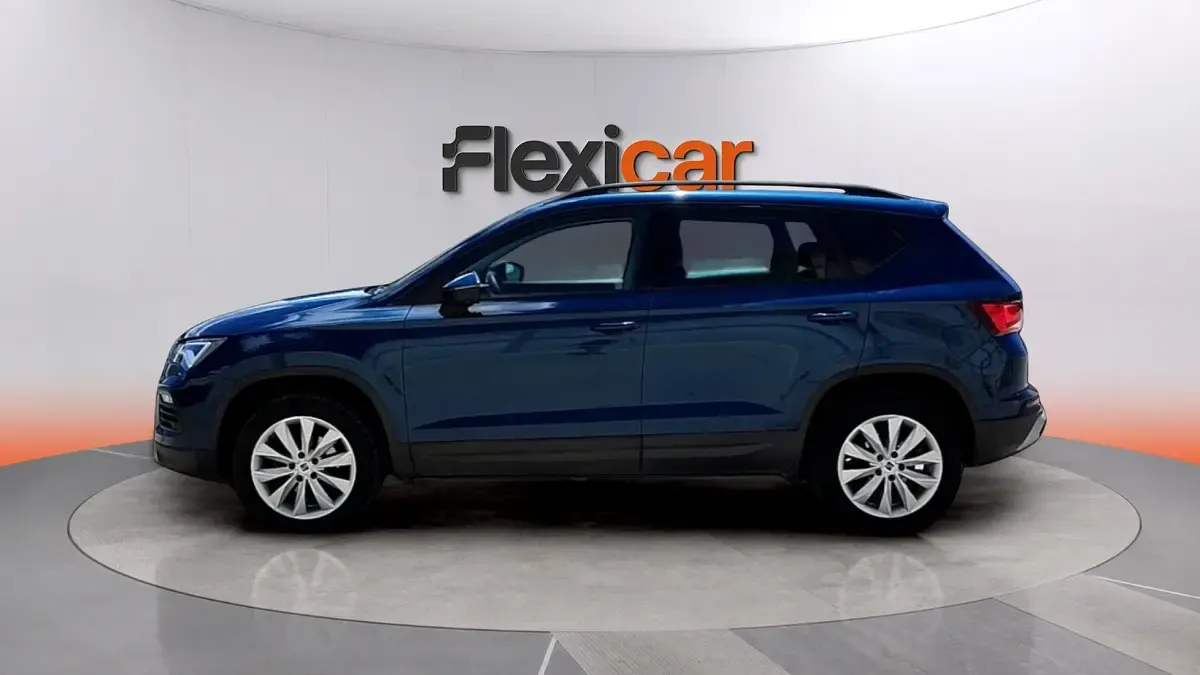 Usado Seat Ateca Style 150 CV (110 kW) 2023 Azul SUV