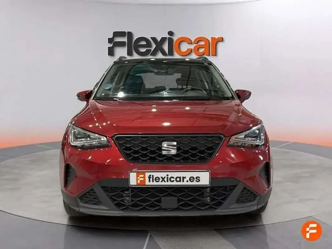 Usado Seat Arona FR 110 HP (80 kW) 2022 Vermelho SUV