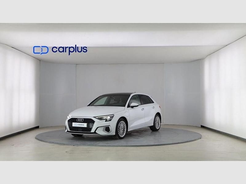 Blanco glaciar (metalizado) Usado 2021 Audi A3 Sportback e-tron Advanced Plus Utilitario | 26.850 € (Caro) - Imagen 1/4