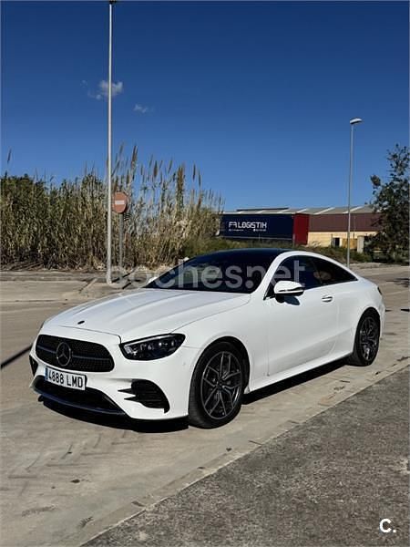 Usado Mercedes E220 194 CV (142 kW) 2021 Blanco Coupe