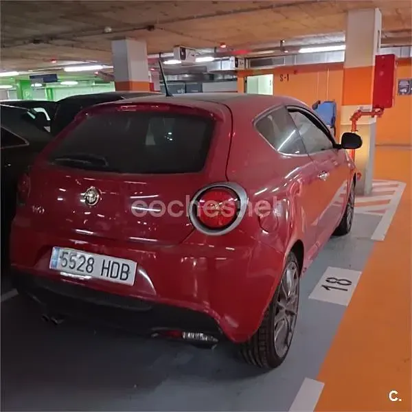 Usado Alfa Romeo MiTo Quadrifoglio Verde 170 CV (125 kW) 2011 Rojo Utilitario