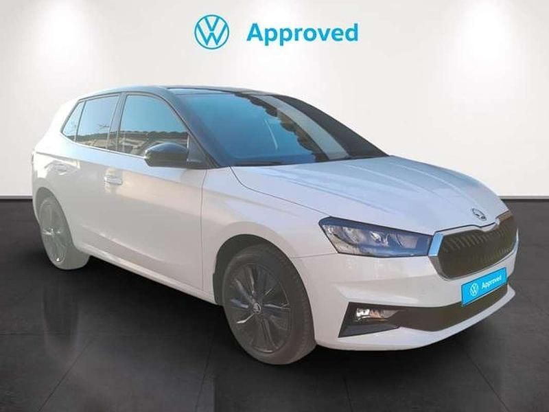 Blanco Usado 2024 Skoda Fabia Utilitario | 21.500 € (Un poco caro) - Imagen 1/4