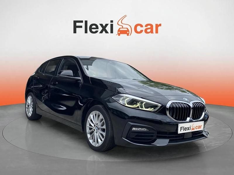 Usado BMW 118 150 CV (110 kW) 2021 Negro Utilitario