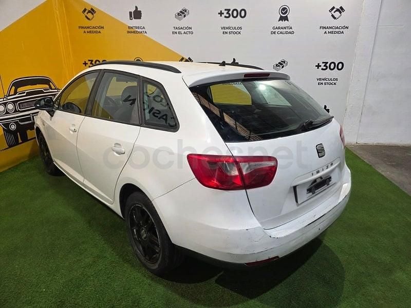 Usado Seat Ibiza ST Reference 90 CV (66 kW) 2012 Blanco Familiar