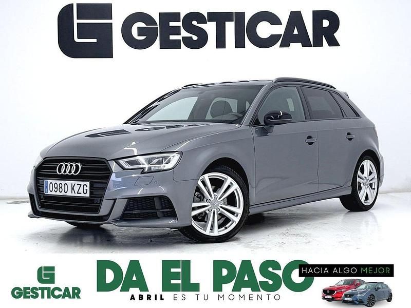 Usado Audi A3 S-Line 150 CV (110 kW) 2019 Gris Berlina