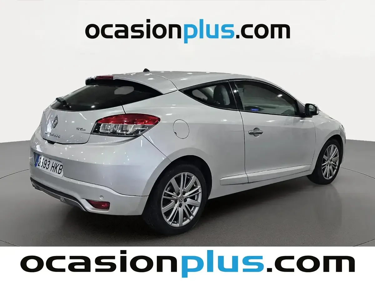 Usado Renault Mégane Coupé Dynamique 110 CV (80 kW) 2012 Gris Coupe