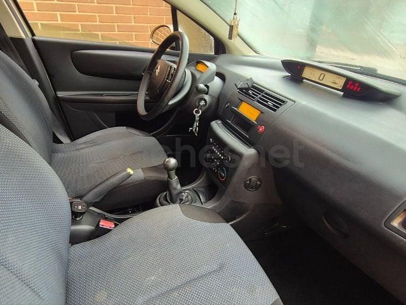 Usado Citroën C4 90 CV (66 kW) 2007 Beige Berlina