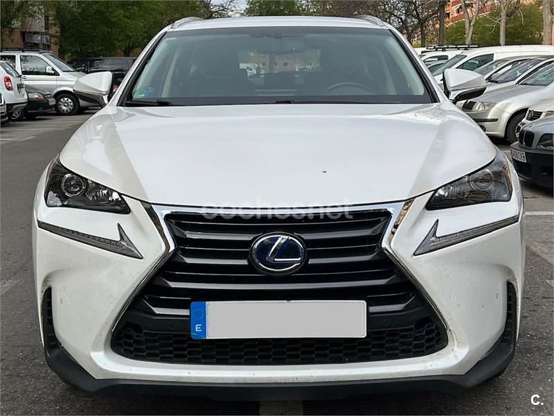 Usado Lexus NX300h Executive Line 197 CV (144 kW) 2015 Blanco SUV