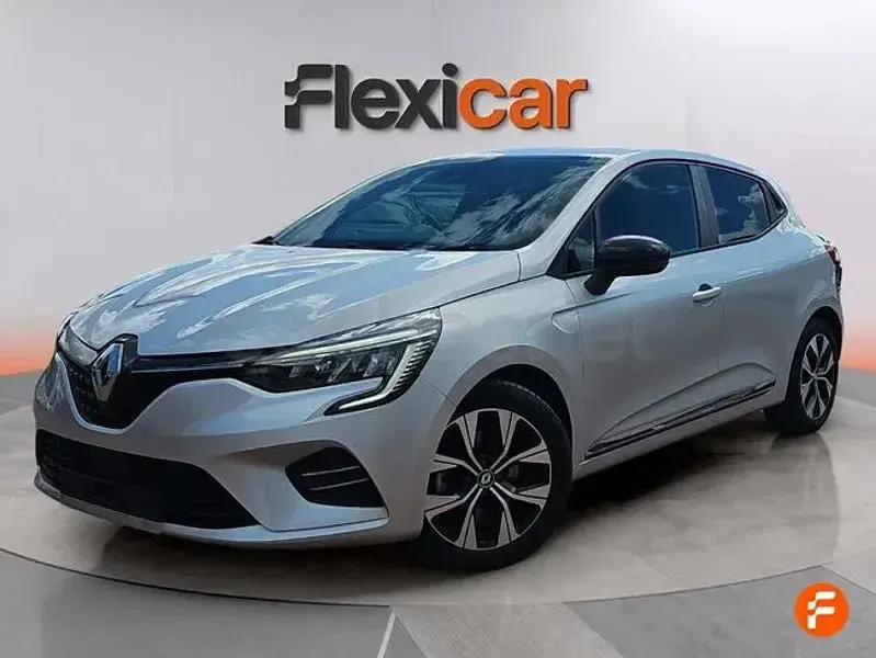 Usado Renault Clio V Evolution 143 CV (105 kW) 2023 Gris / plata Berlina