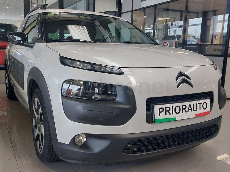 Usado Citroën C4 Shine Edition 110 CV (80 kW) 2015 Blanco Berlina