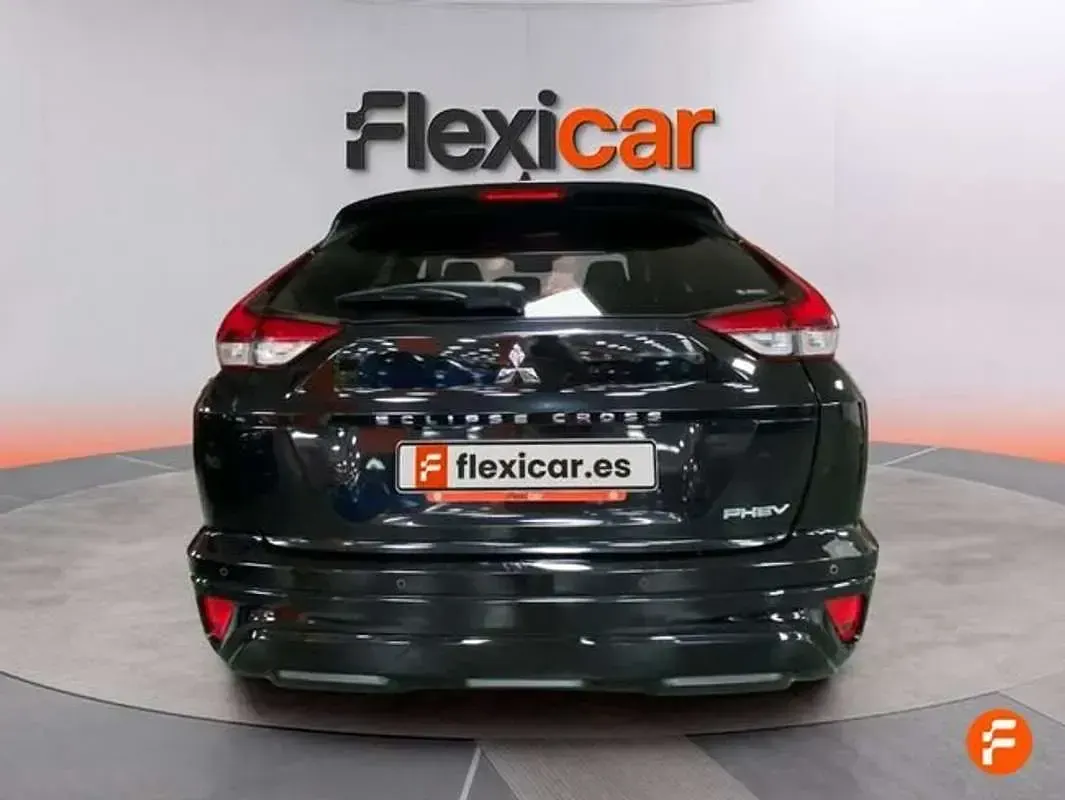 Usado Mitsubishi Eclipse Cross 188 CV (138 kW) 2022 Negro SUV