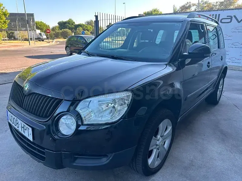 Usado Skoda Yeti Ambition 105 CV (77 kW) 2013 Negro SUV