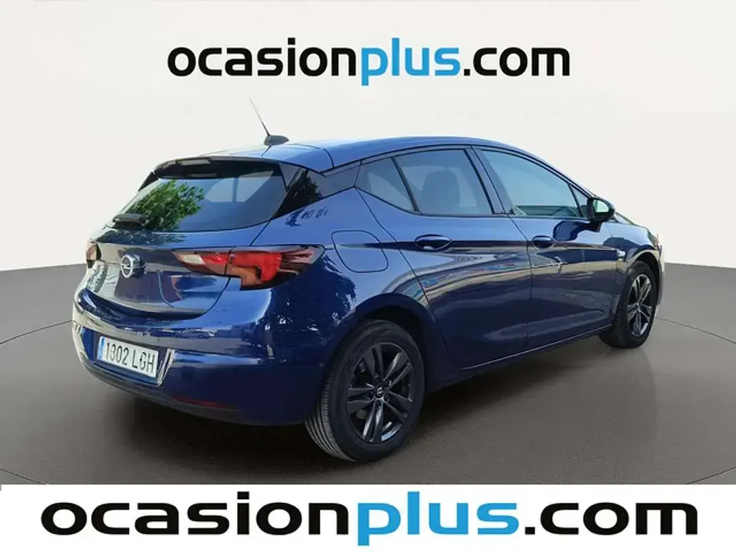Usado Opel Astra S 110 CV (80 kW) 2020 Azul Utilitario
